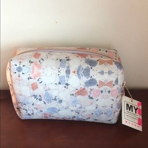 Spacious cosmetic pouch - made by My Tagalongs